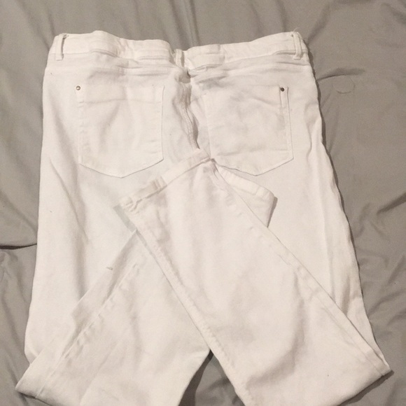 Canyon River Blue White Jeans - Picture 4 of 5